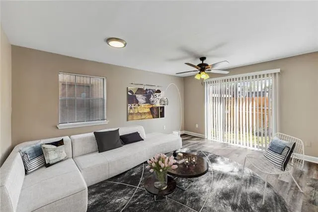 $1,200 | 2509 Houma Boulevard, Unit 302, Metairie, LA 70001