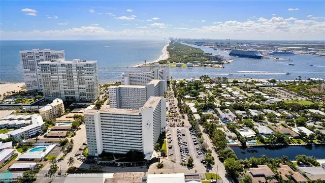 $384,000 | 1900 South Ocean Drive, Unit 905, Fort Lauderdale, FL 33316