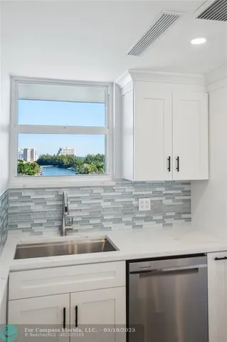 $384,000 | 1900 South Ocean Drive, Unit 905, Fort Lauderdale, FL 33316