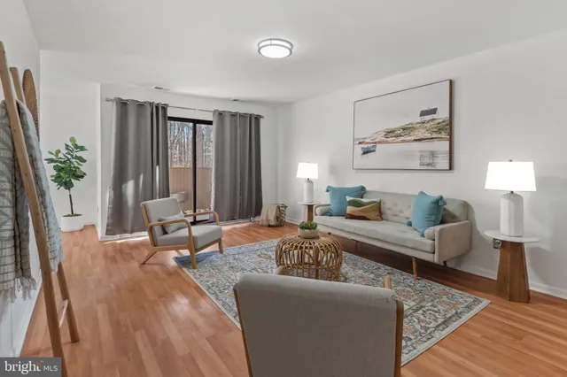 $225,000 | 6071 Majors Lane, Unit 2, Columbia, MD 21045