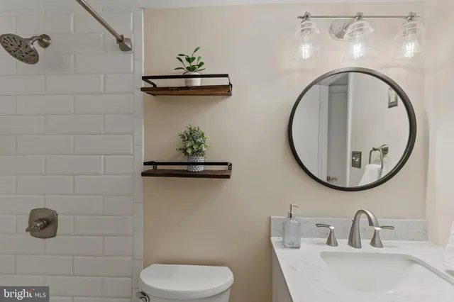 $225,000 | 6071 Majors Lane, Unit 2, Columbia, MD 21045