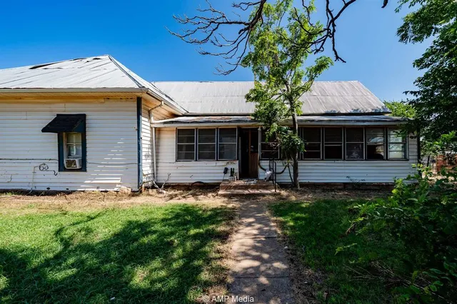 $159,900 | 10356 County Road 249, Avoca, TX 79503