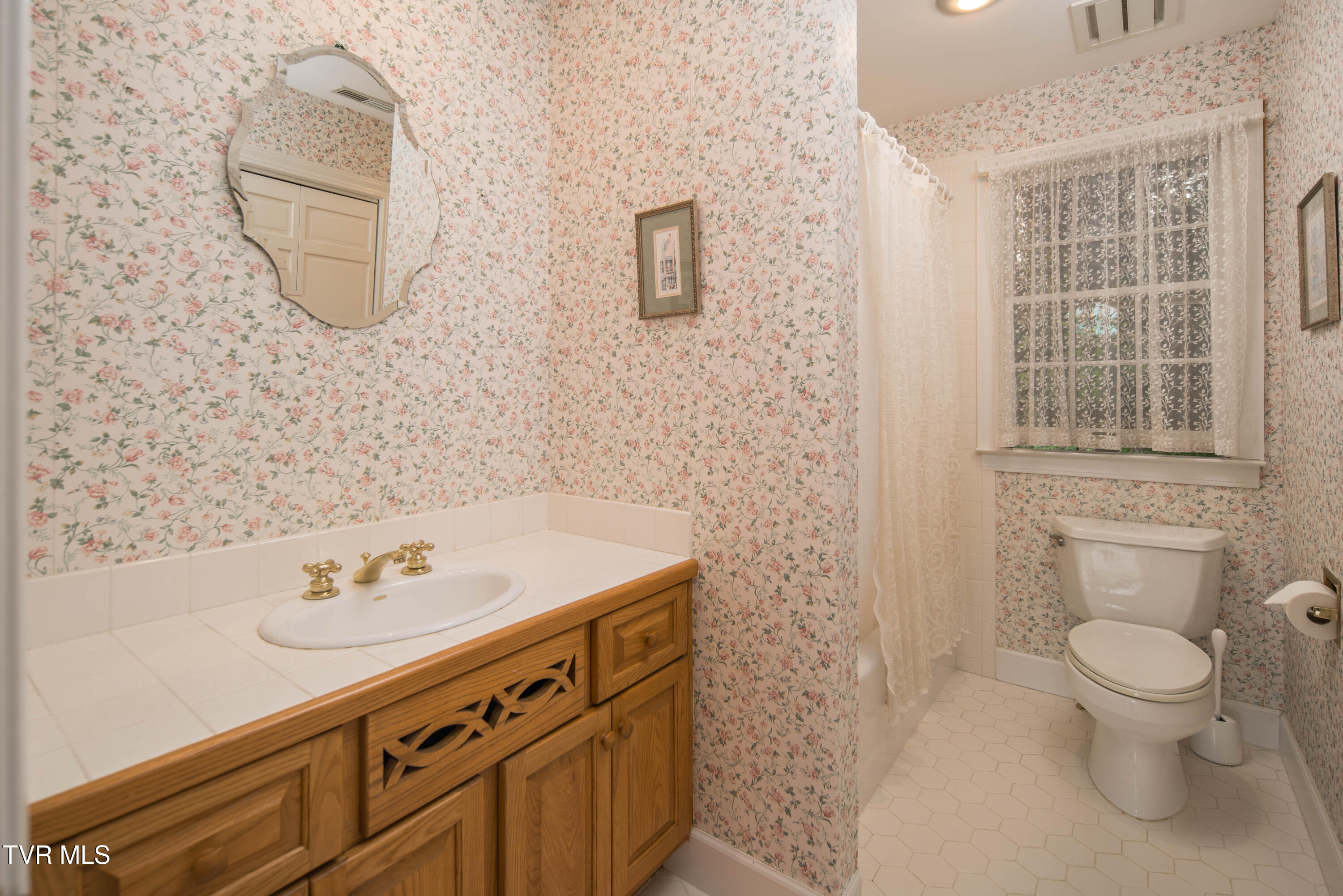 736 Ragan Road Trade, TN 37691 - Photo 18 of 40 RBV - 736 Ragan-51