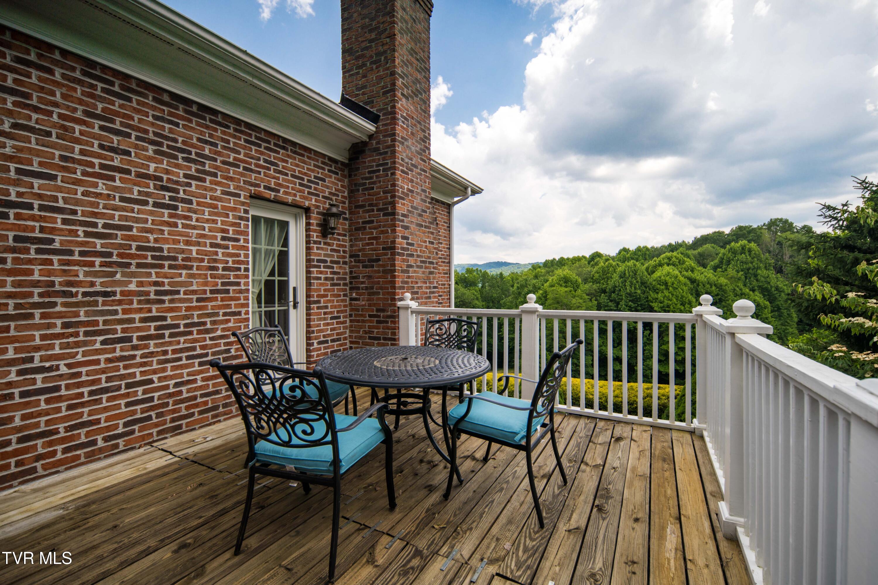 736 Ragan Road Trade, TN 37691 - Photo 24 of 40 RBV - 736 Ragan-28