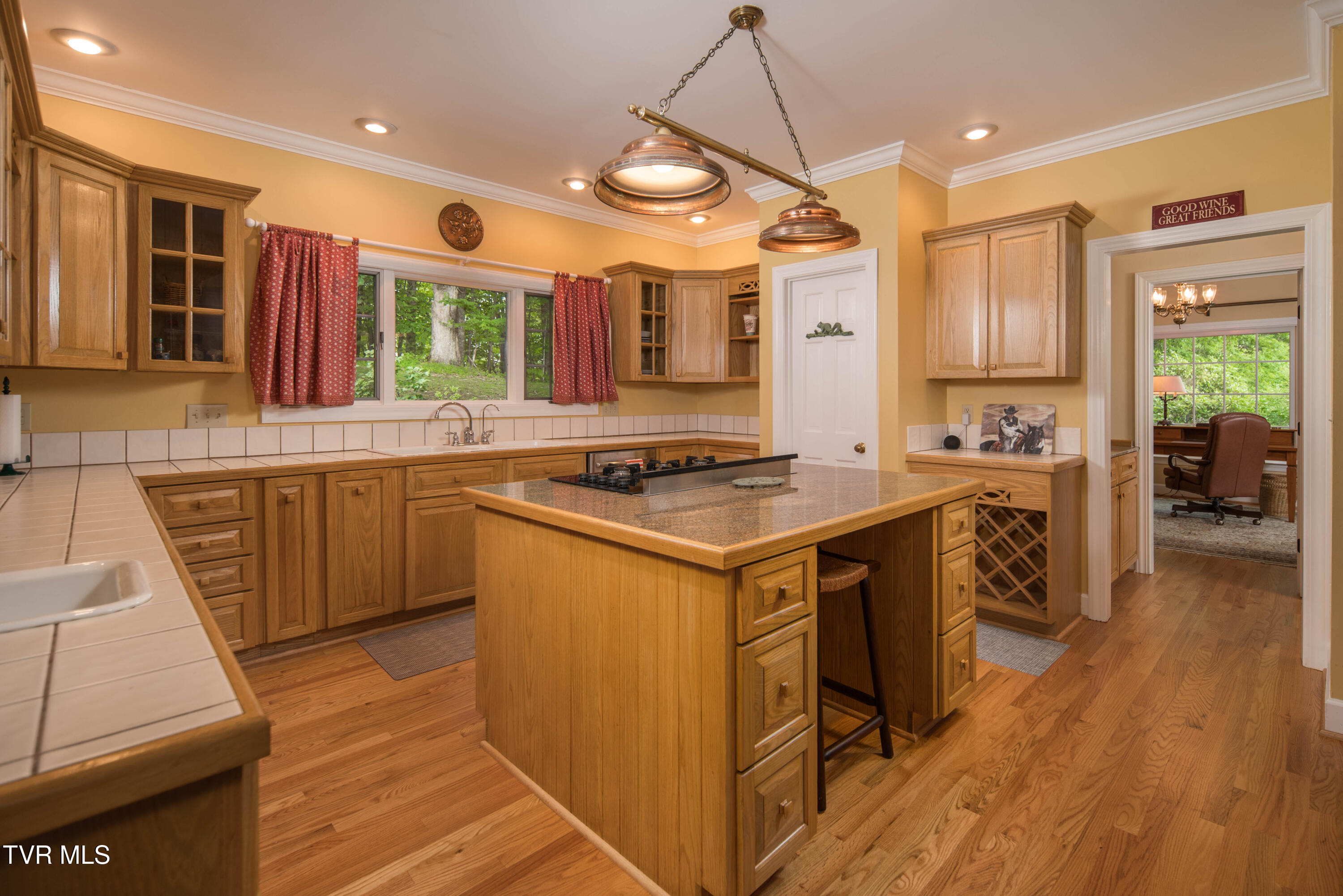 736 Ragan Road Trade, TN 37691 - Photo 7 of 40 RBV - 736 Ragan-75