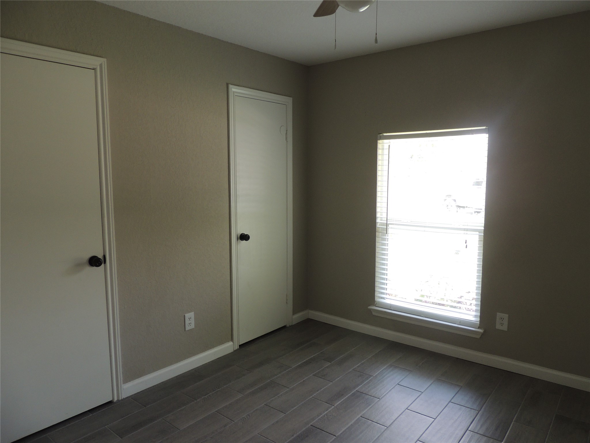 12507 New Rochelle Court Houston, TX 77089 - Photo 15 of 20 SECONDARY BEDROOM