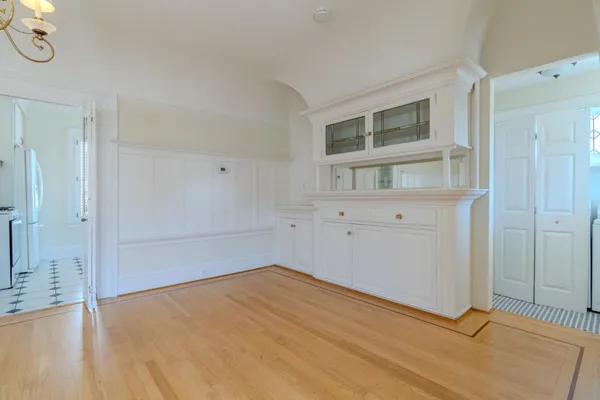 $5,600 | 364 Cypress Avenue, San Bruno, CA 94066