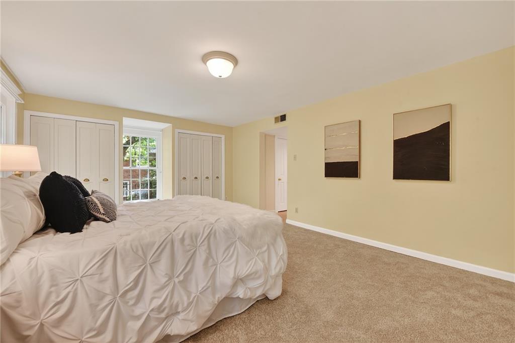 6699 Kinsman Road Pittsburgh, PA 15217 - Photo 35 of 50