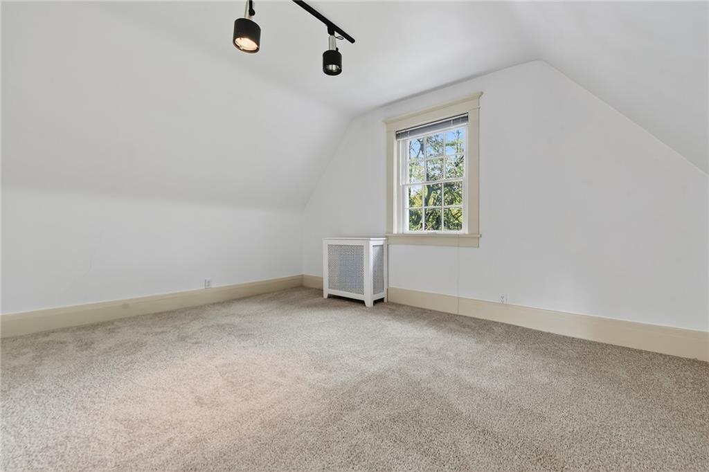 6699 Kinsman Road Pittsburgh, PA 15217 - Photo 41 of 50