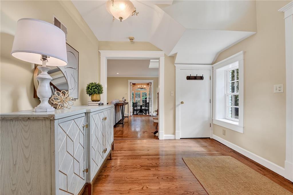 6699 Kinsman Road Pittsburgh, PA 15217 - Photo 5 of 50