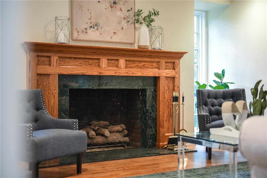 6699 Kinsman Road Pittsburgh, PA 15217 - Photo 7 of 50