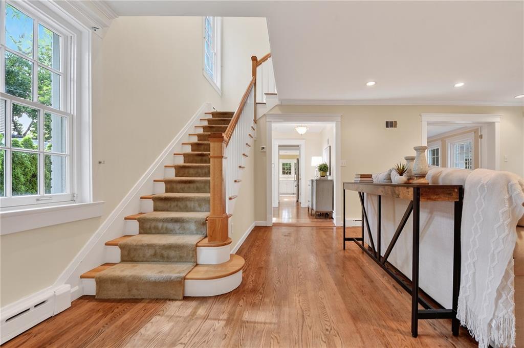 6699 Kinsman Road Pittsburgh, PA 15217 - Photo 9 of 50