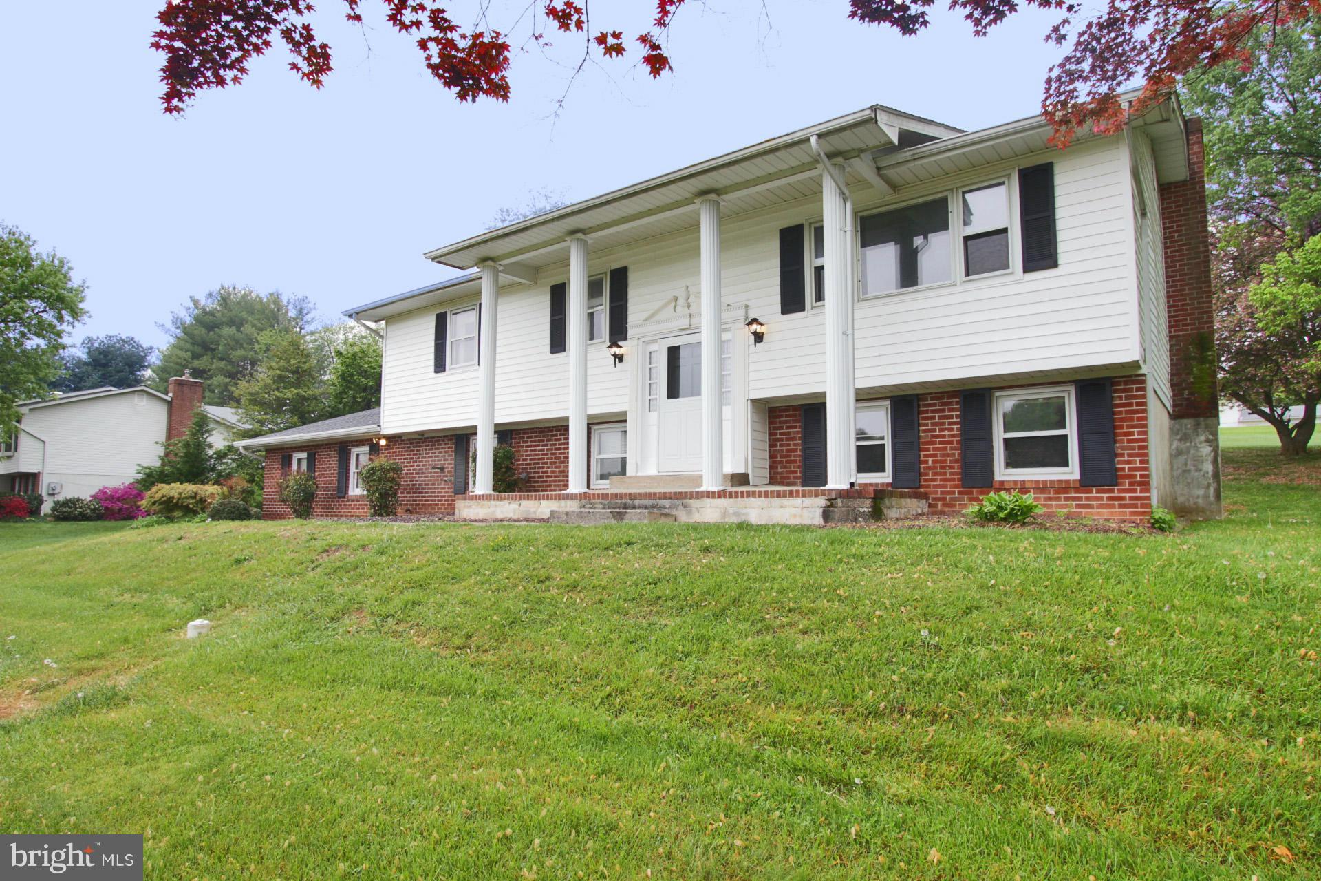 8014 Yellowstone Road Kingsville, MD 21087 - Photo 2 of 30 Exterior (Front)