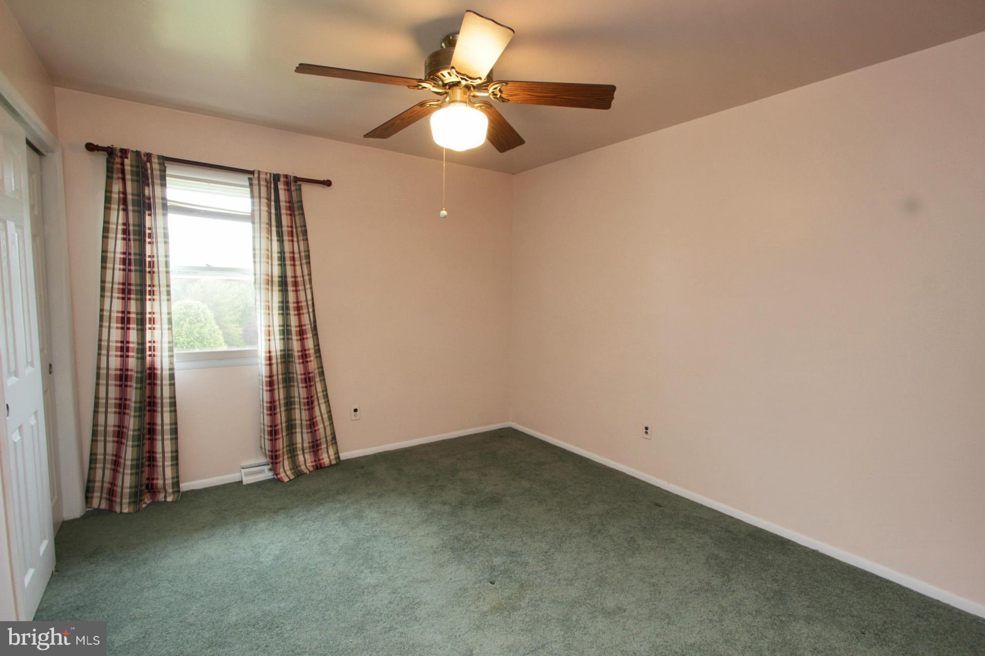 8014 Yellowstone Road Kingsville, MD 21087 - Photo 16 of 30 Bedroom 2