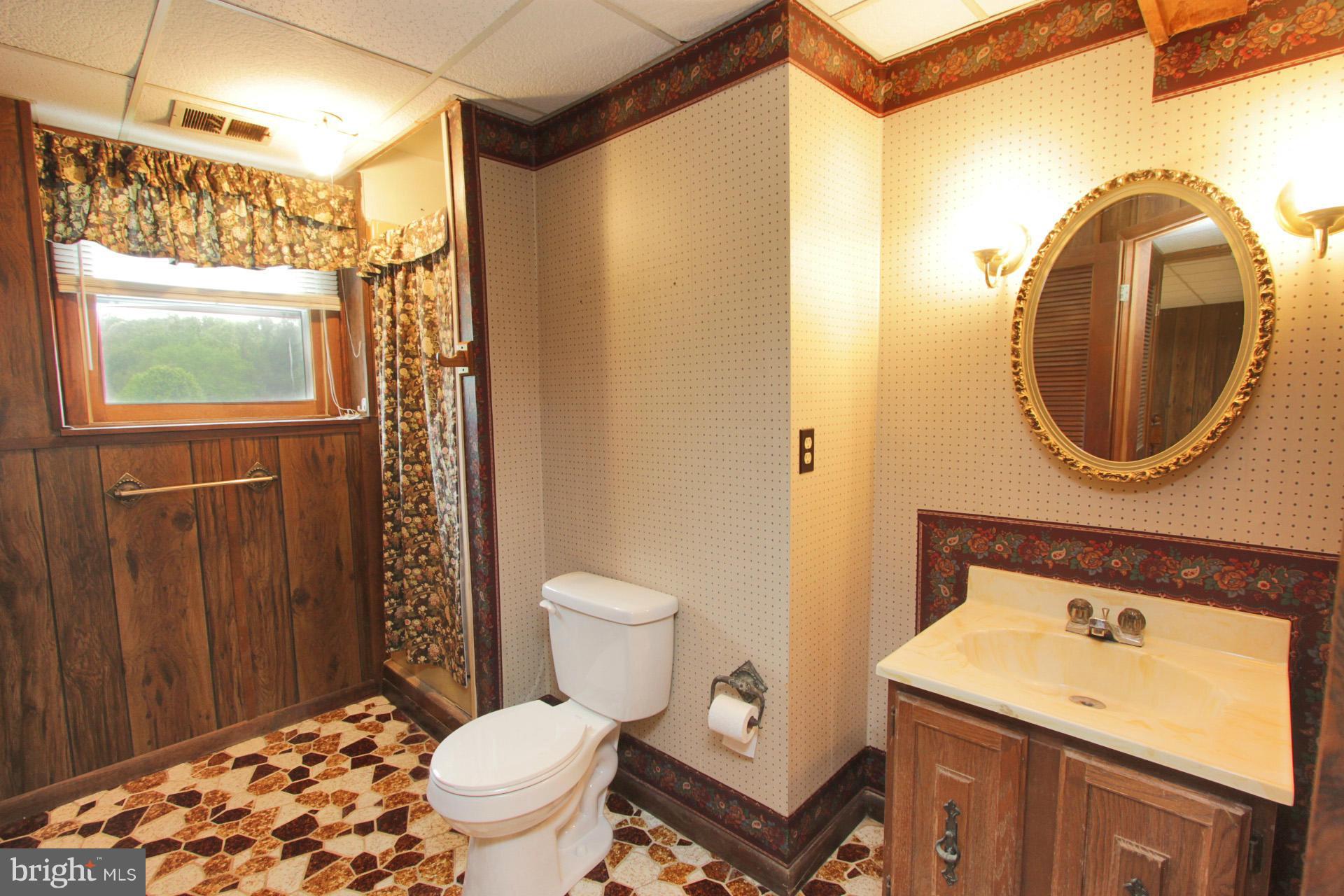 8014 Yellowstone Road Kingsville, MD 21087 - Photo 22 of 30 Bath