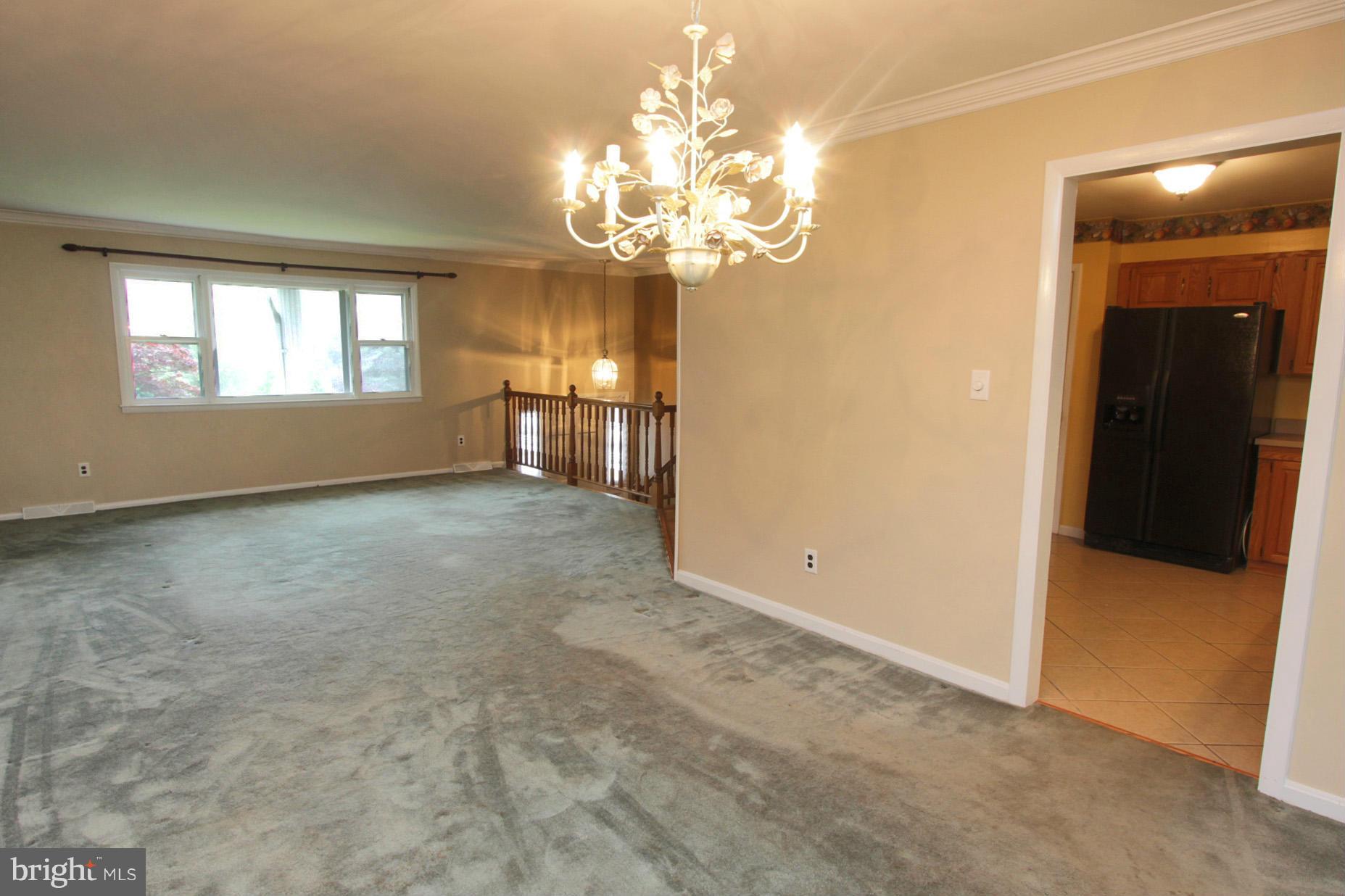8014 Yellowstone Road Kingsville, MD 21087 - Photo 6 of 30 Dining Room