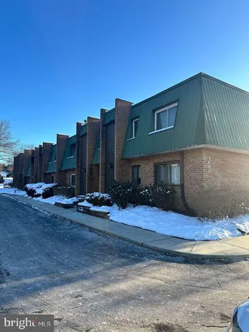 $229,900 | 1602 Meadowview Lane, Unit 1602, Mont Clare, PA 19453