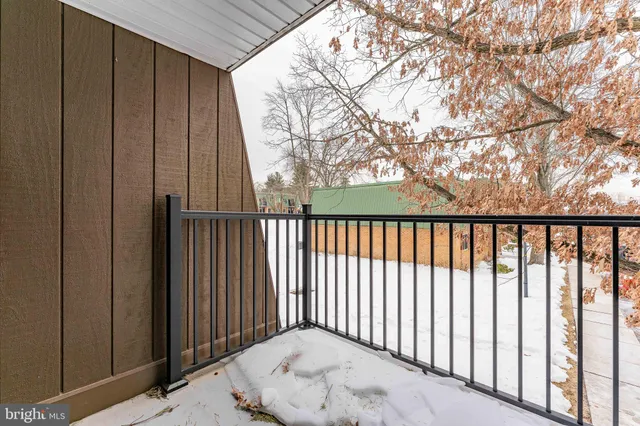 $229,900 | 1602 Meadowview Lane, Mont Clare, PA 19453