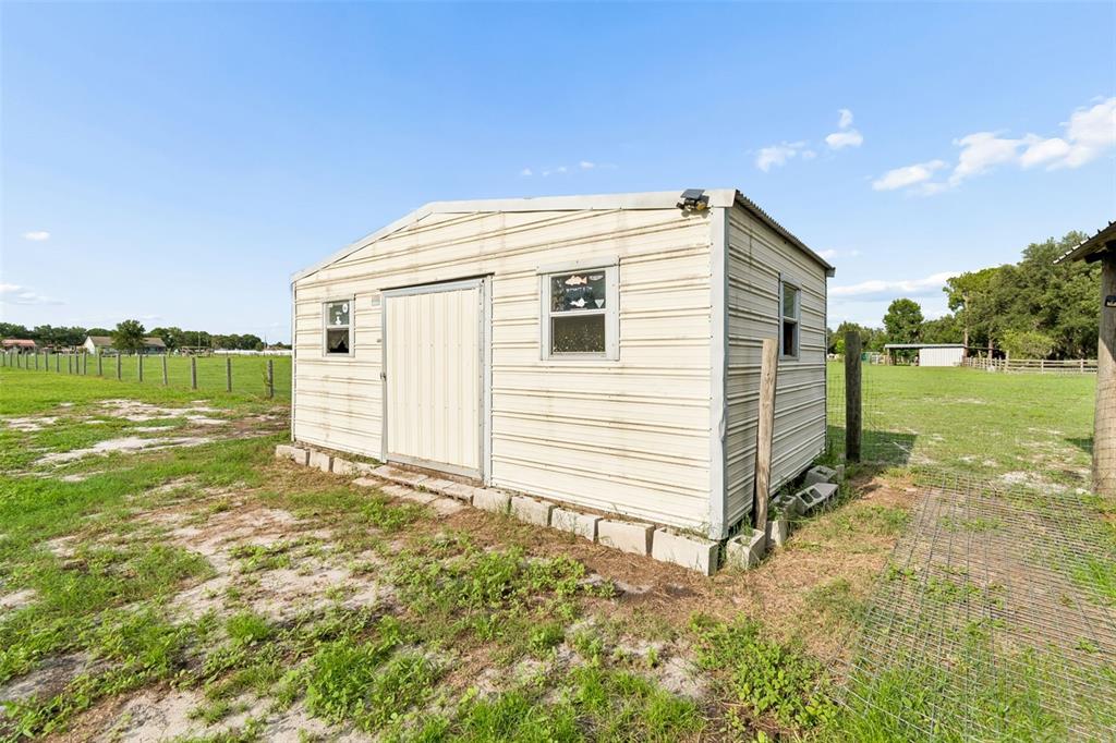 336 Corbett Road Lithia, FL 33547 - Photo 35 of 47