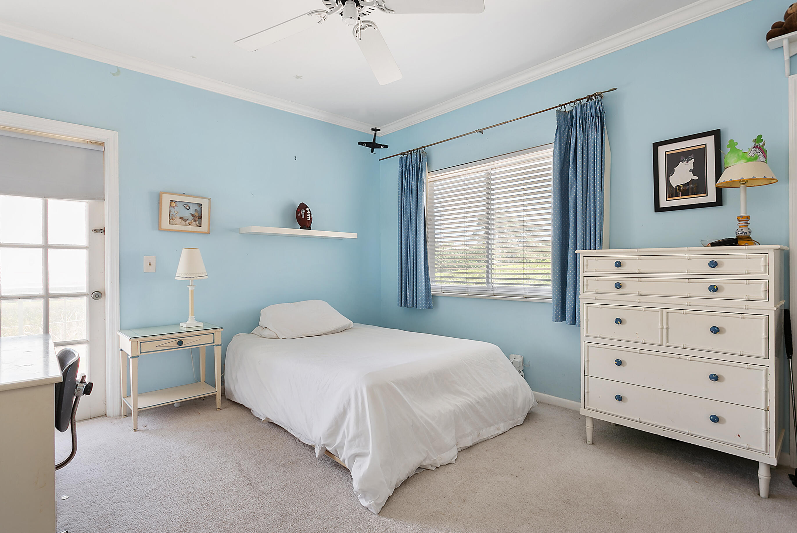 200 Little Club Road, Unit 7 Gulf Stream, FL 33483 - Photo 15 of 22 BEDROOM 2 WITH JULIET BALCONY...