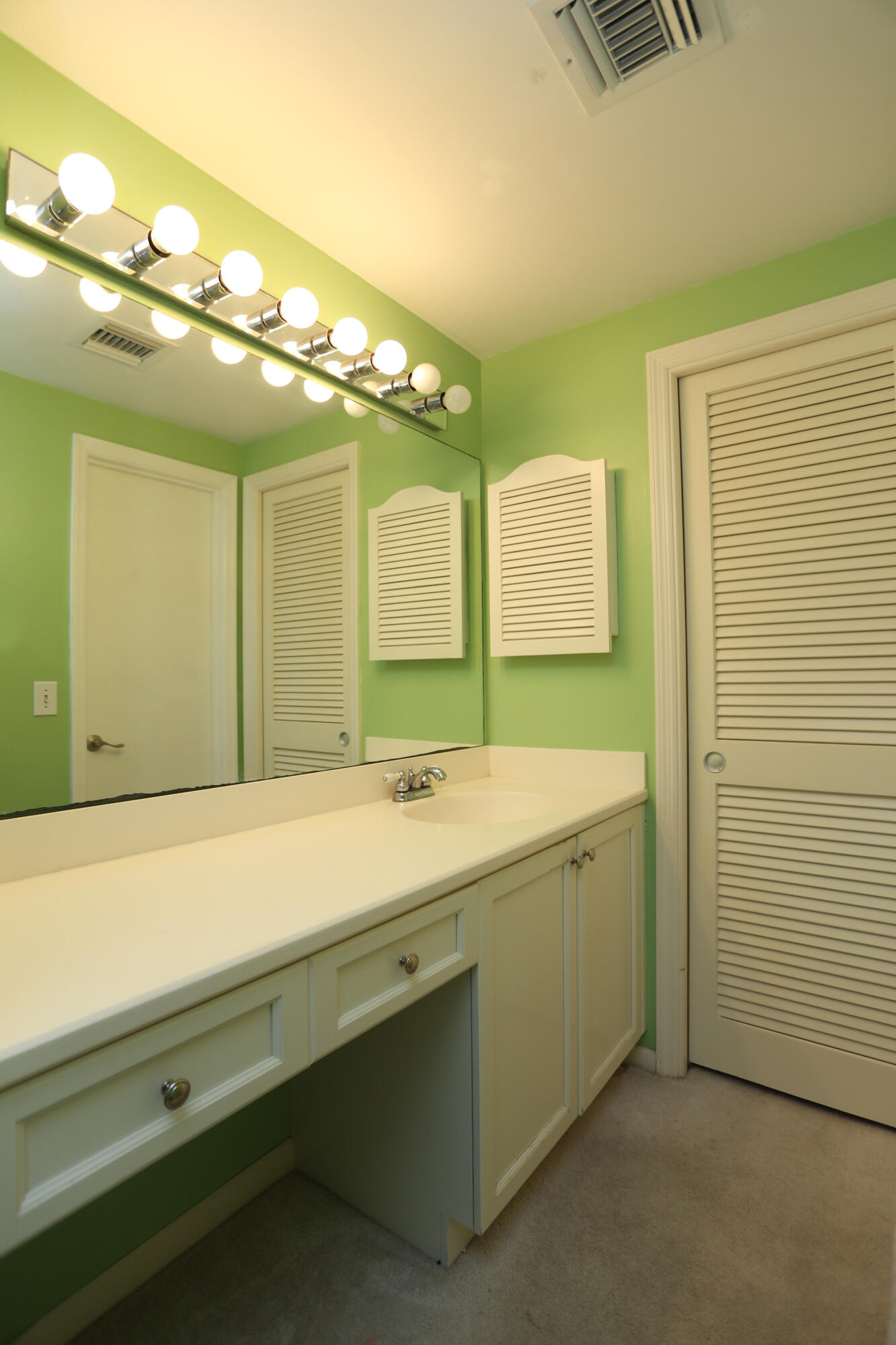 200 Little Club Road, Unit 7 Gulf Stream, FL 33483 - Photo 18 of 22 BATHROOM 3...