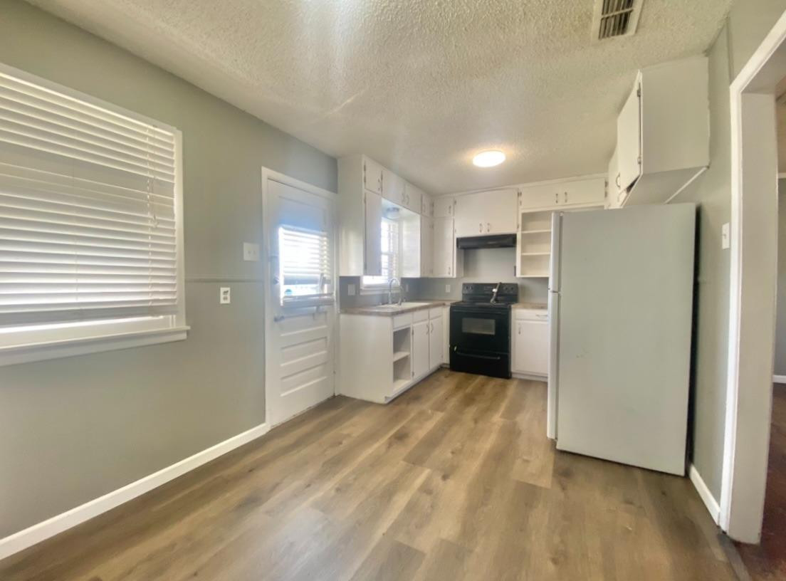 5116 41st Street Lubbock, TX 79414 - Photo 6 of 18 Photo 6