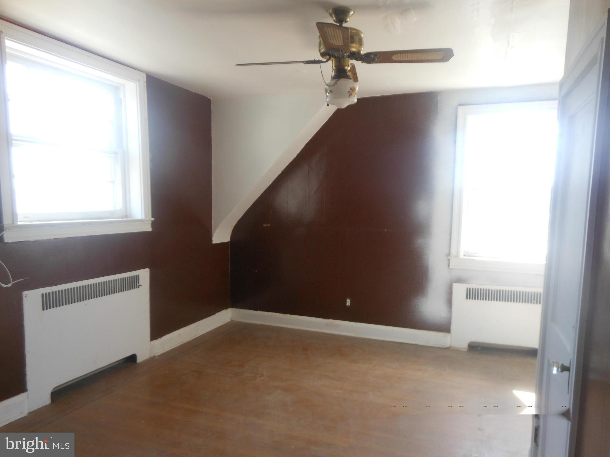 4110 Moravia Road Baltimore, MD 21206 - Photo 6 of 9 Bedroom one