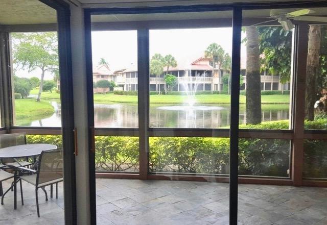 19285 Sabal Lake Drive Boca Raton, FL 33434 - Photo 7 of 32 WATER VIEWS