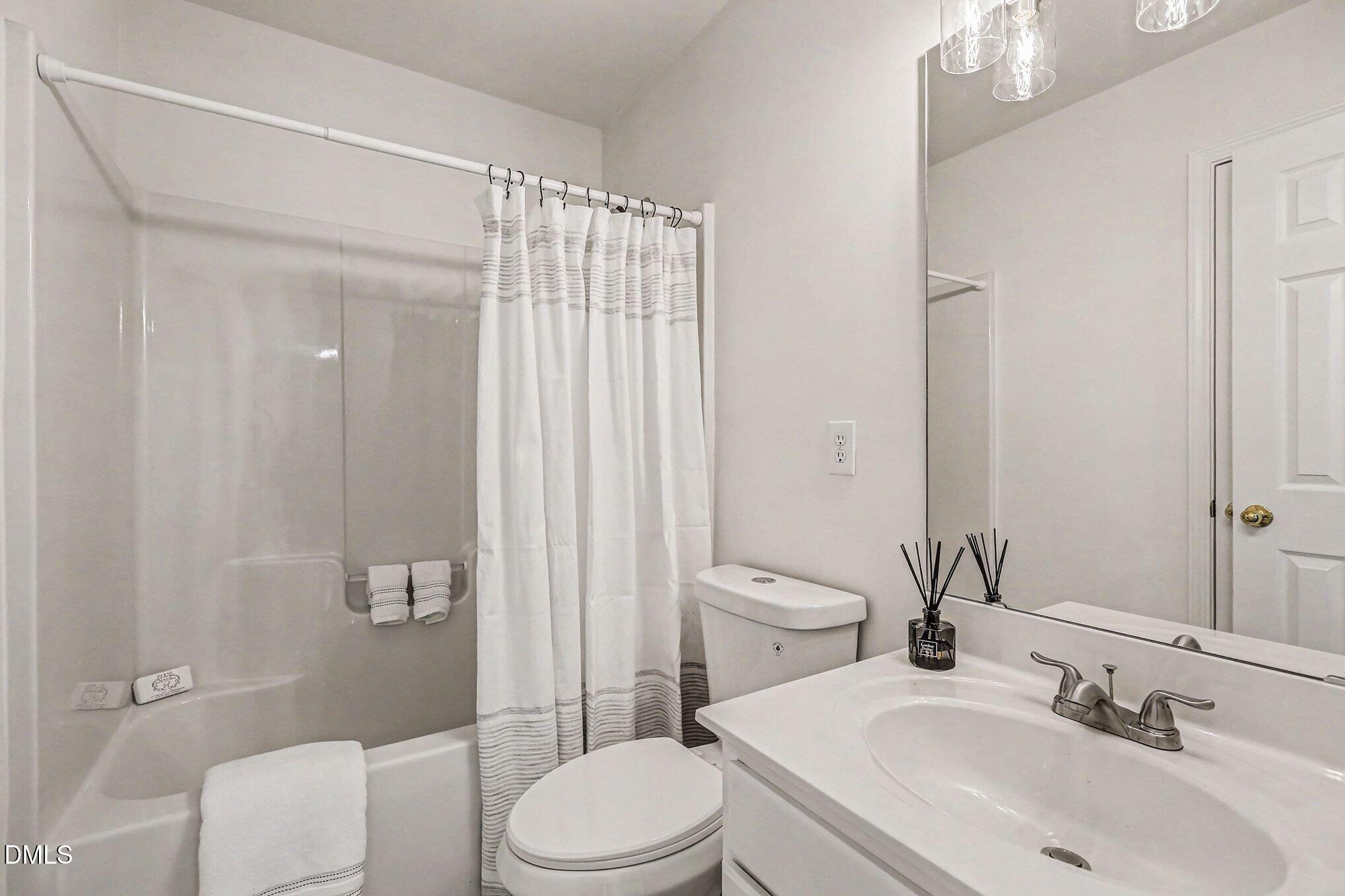 322 Willingham Road Morrisville, NC 27560 - Photo 21 of 36 024_file_8080