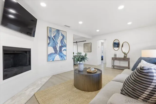 $799,900 | 1250 8th Street, Imperial Beach, CA 91932