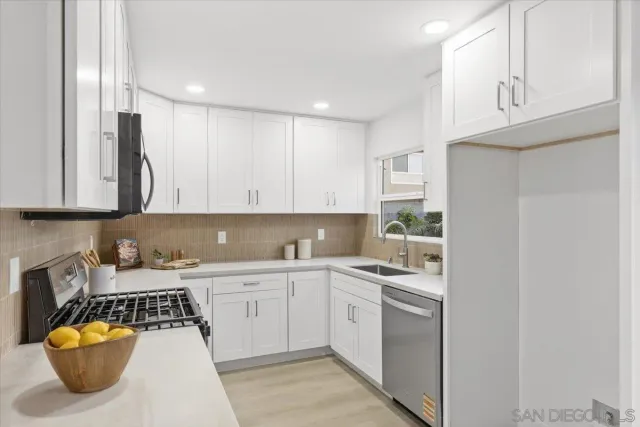 $799,900 | 1250 8th Street, Imperial Beach, CA 91932