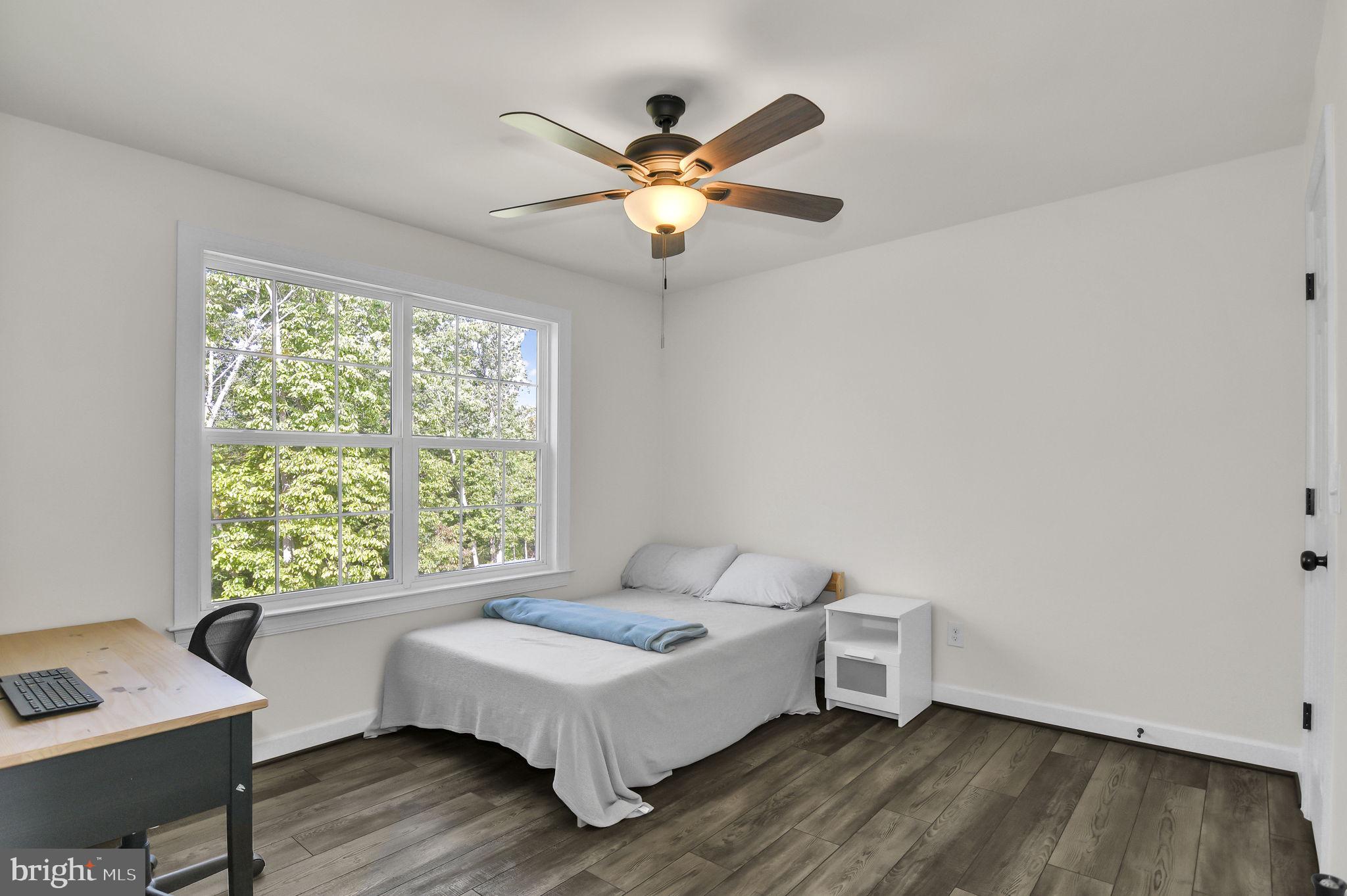 245 Perth Drive Fredericksburg, VA 22405 - Photo 22 of 41 Bedroom 4