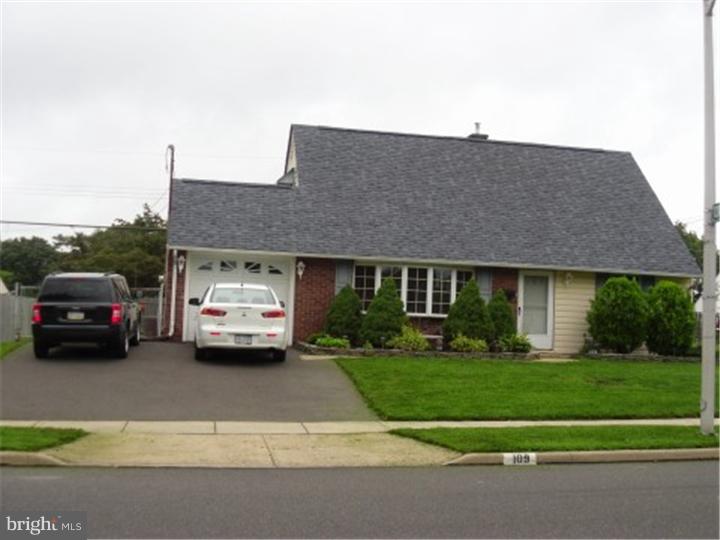 109 Cobalt Cross Road Levittown, PA 19057 - Photo 2 of 25 Exterior Front