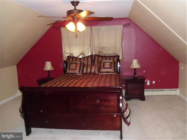 109 Cobalt Cross Road Levittown, PA 19057 - Photo 14 of 25 Bedroom - Main