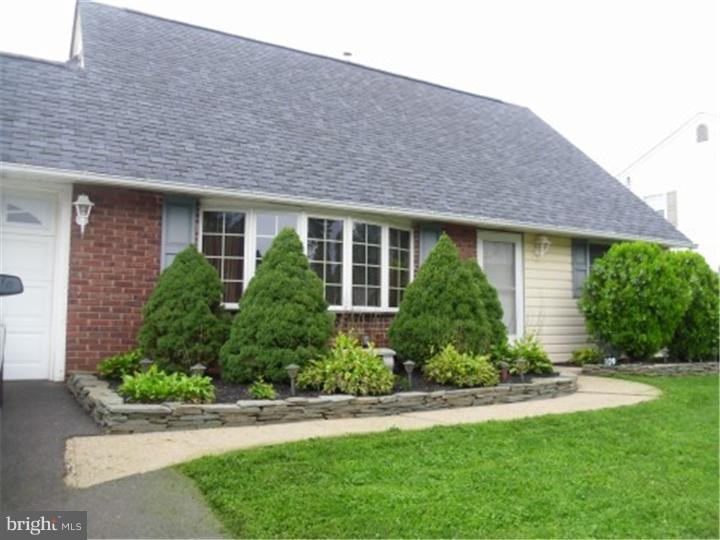 109 Cobalt Cross Road Levittown, PA 19057 - Photo 3 of 25 Exterior Front