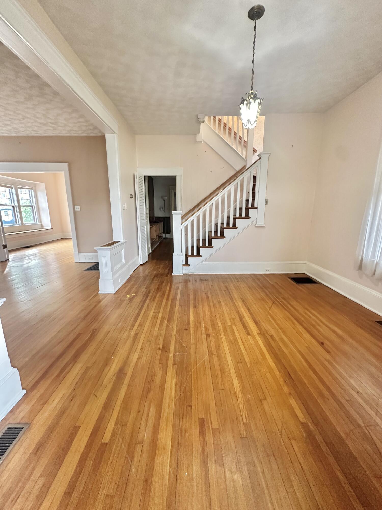 448 West Riverside Street Covington, VA 24426 - Photo 12 of 55 IMG_2479