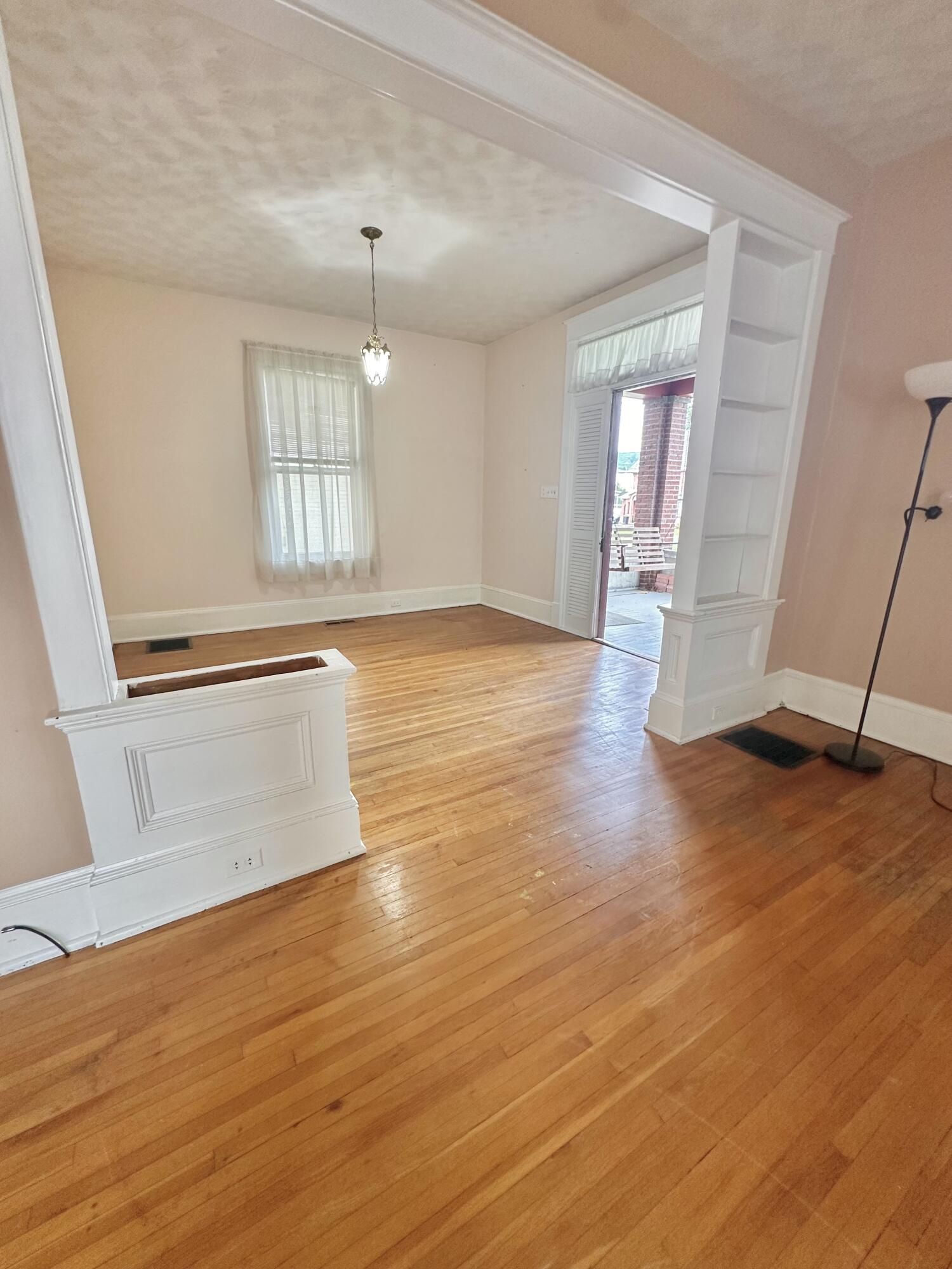 448 West Riverside Street Covington, VA 24426 - Photo 16 of 55 IMG_2482
