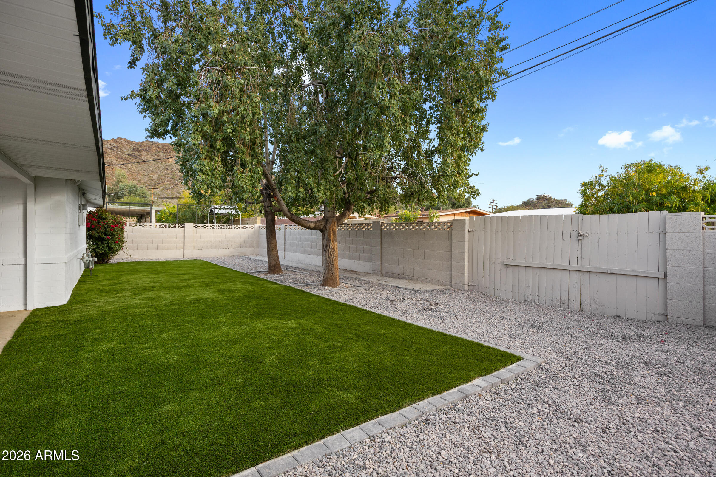 1237 East Ruth Avenue Phoenix, AZ 85020 - Photo 34 of 38 a view of a backyard