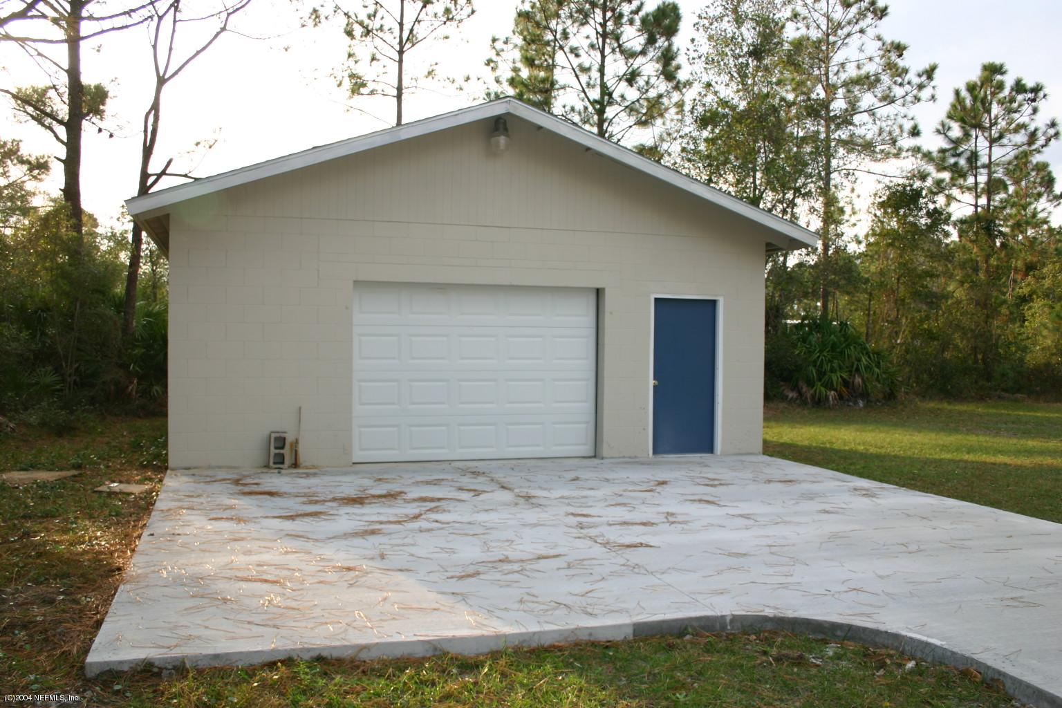 10310 Sawpit Road Jacksonville, FL 32226 - Photo 5 of 10 Detached Garage