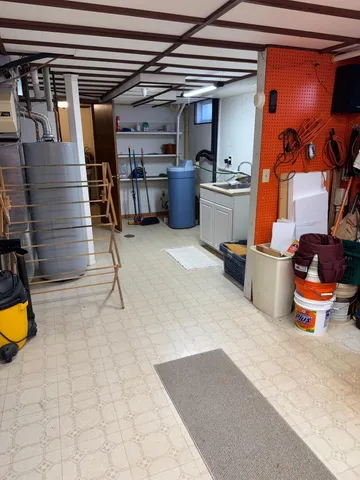 $299,900 | 1807 Brookside Drive, Albert Lea, MN 56007