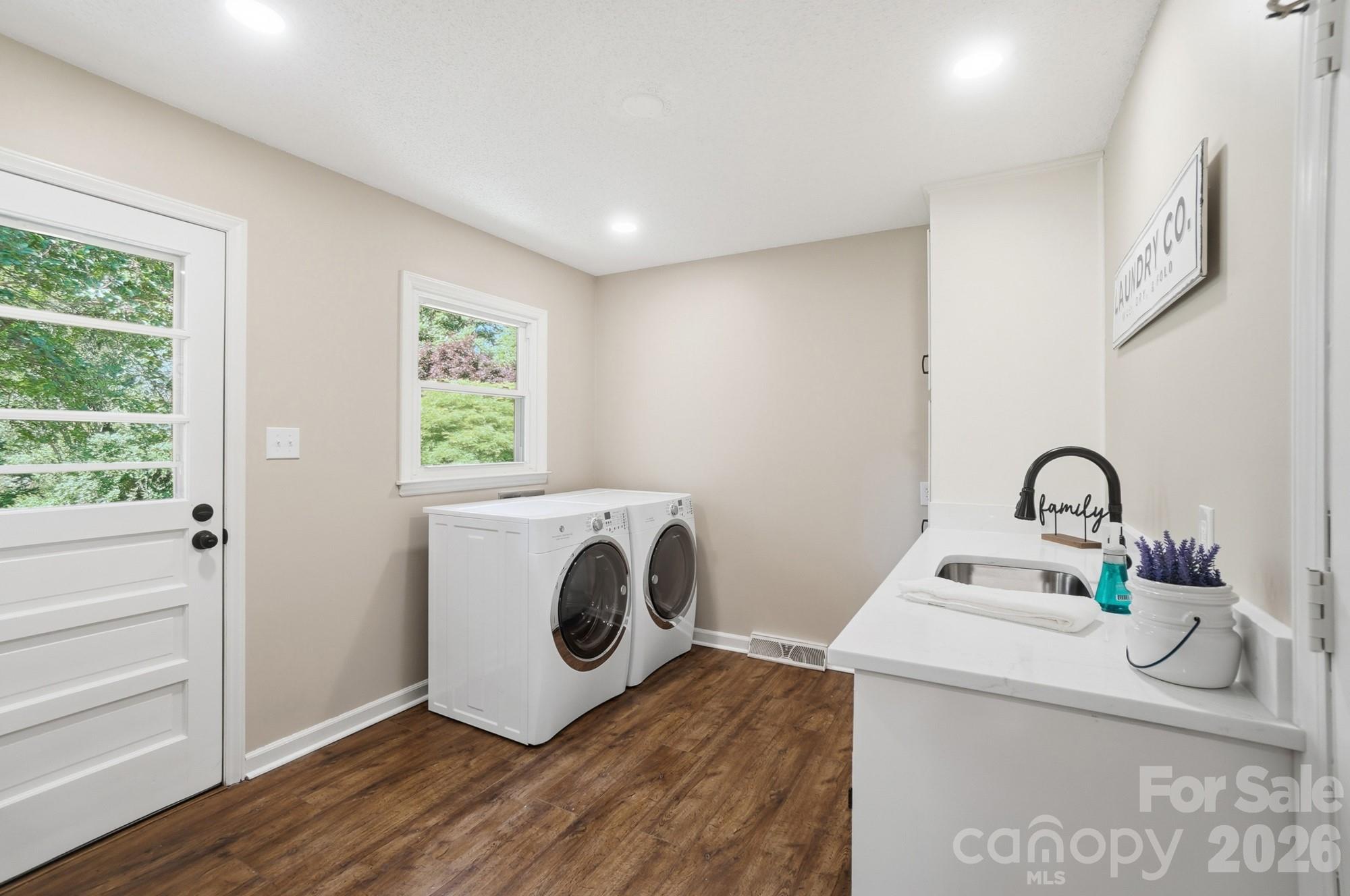 2814 Williams Road Matthews, NC 28105 - Photo 33 of 45 Gallery Image 33