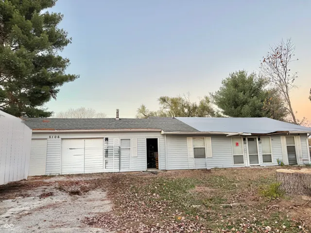 $48,000 | 2106 Clay Avenue, Terre Haute, IN 47805