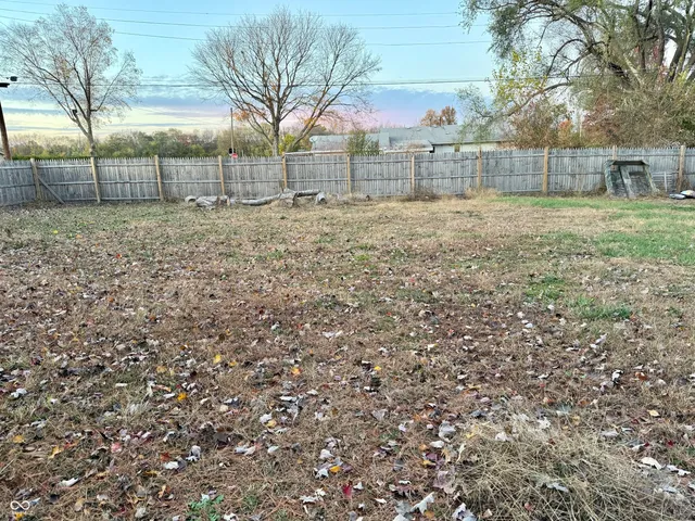 $48,000 | 2106 Clay Avenue, Terre Haute, IN 47805