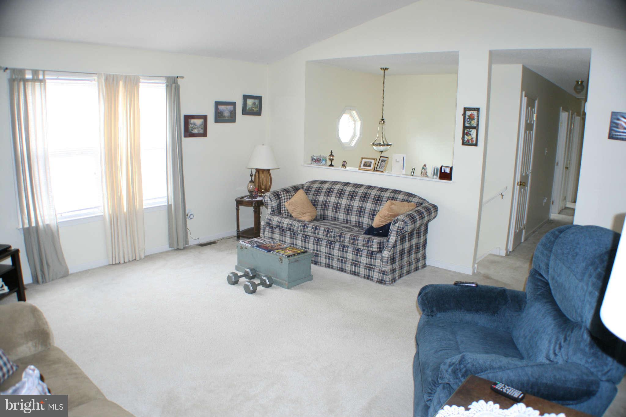 321 Stonehenge Road Winchester, VA 22601 - Photo 7 of 18 Interior (General)
