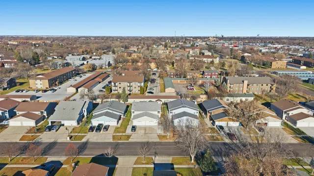 $249,900 | 1523 28th Avenue South, Fargo, ND 58103