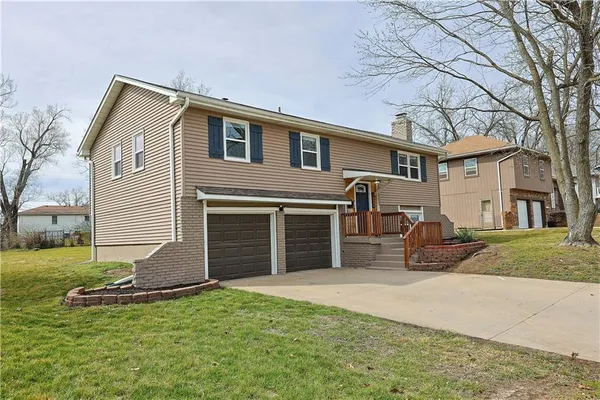 $349,000 | 525 North Stevenson Street, Olathe, KS 66061