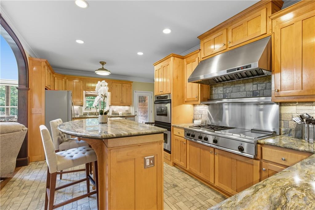 1091 Echota Road Clarkesville, GA 30523 - Photo 14 of 81