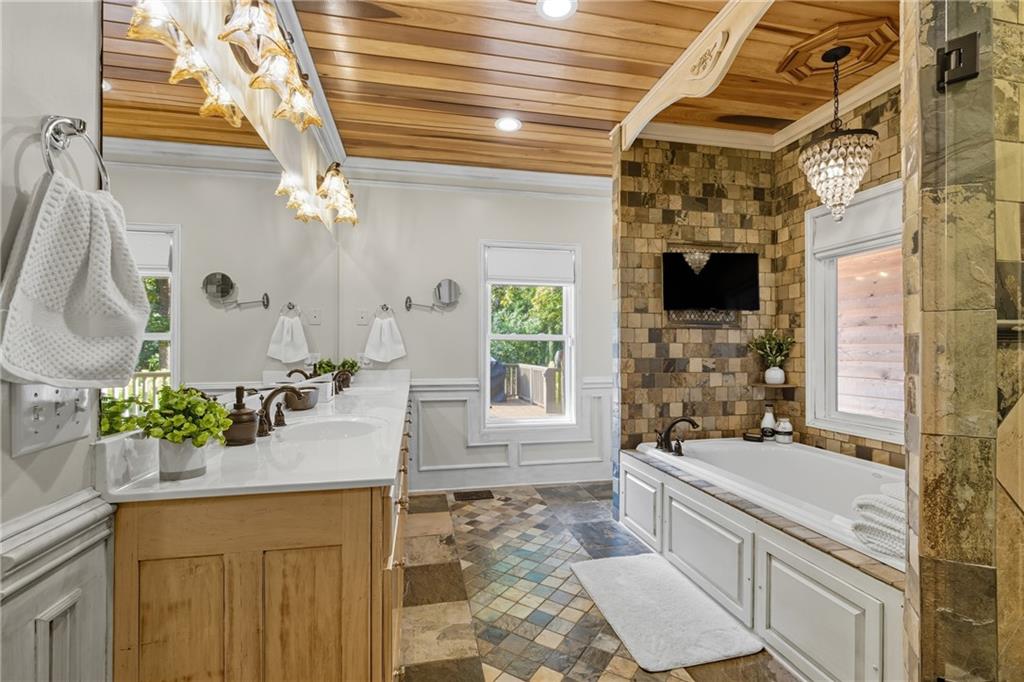 1091 Echota Road Clarkesville, GA 30523 - Photo 19 of 81