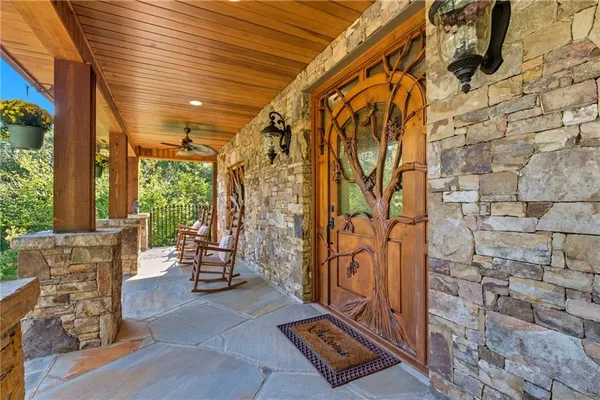 $1,999,900 | 1091 Echota Road, Clarkesville, GA 30523