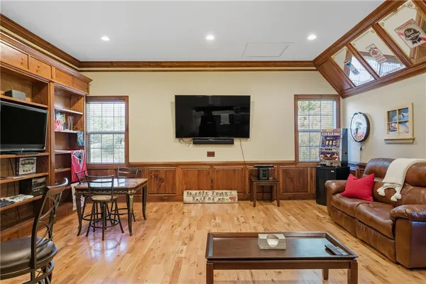 $1,999,900 | 1091 Echota Road, Clarkesville, GA 30523